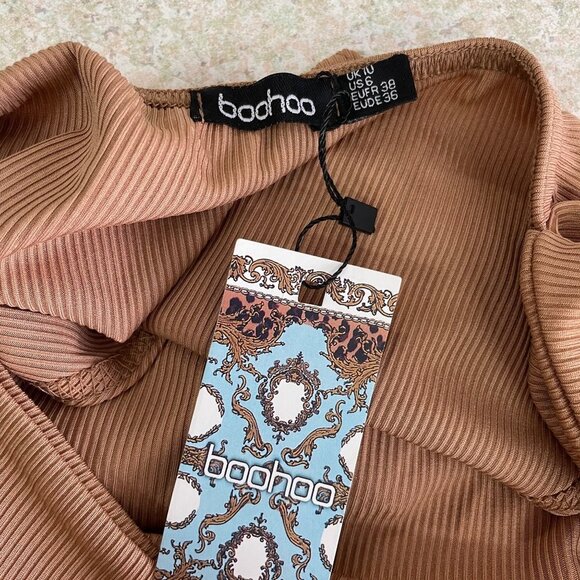 Boohoo Ribbed Long Sleeve Bodysuit Womens Size 10 Tan Brown NWT - Picture 6 of 9